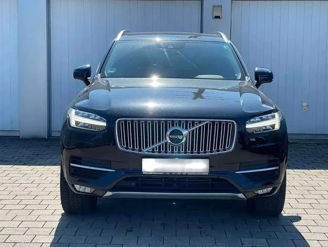 Usata Volvo XC90 Inscription 235 CV (172 kW) 2017 Nero SUV