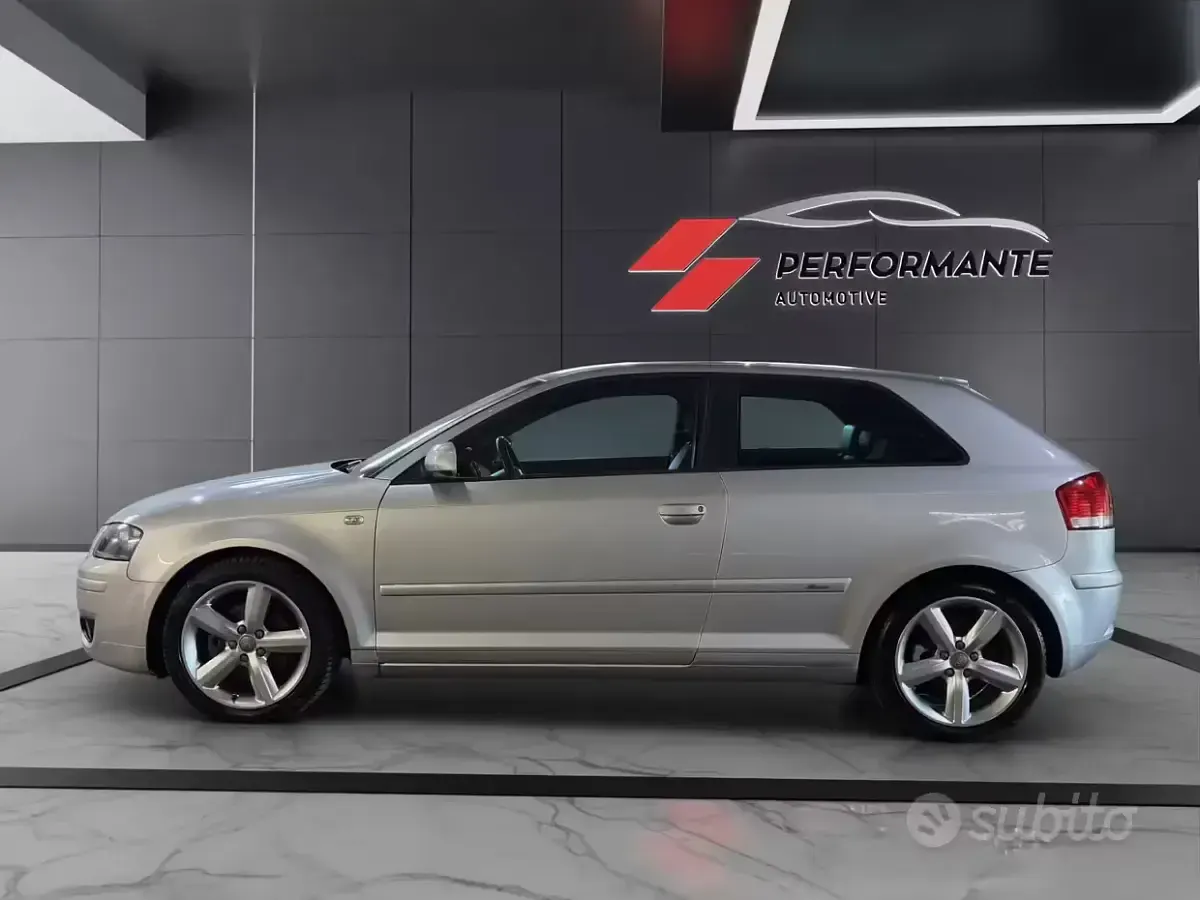 Usata Audi A3 Ambiente 140 CV (102 kW) 2007 Grigio Utilitaria