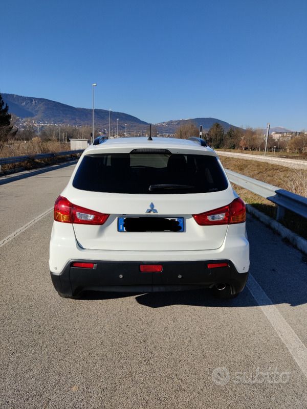 Usata Mitsubishi ASX Intense 150 CV (110 kW) 2011 Bianco SUV