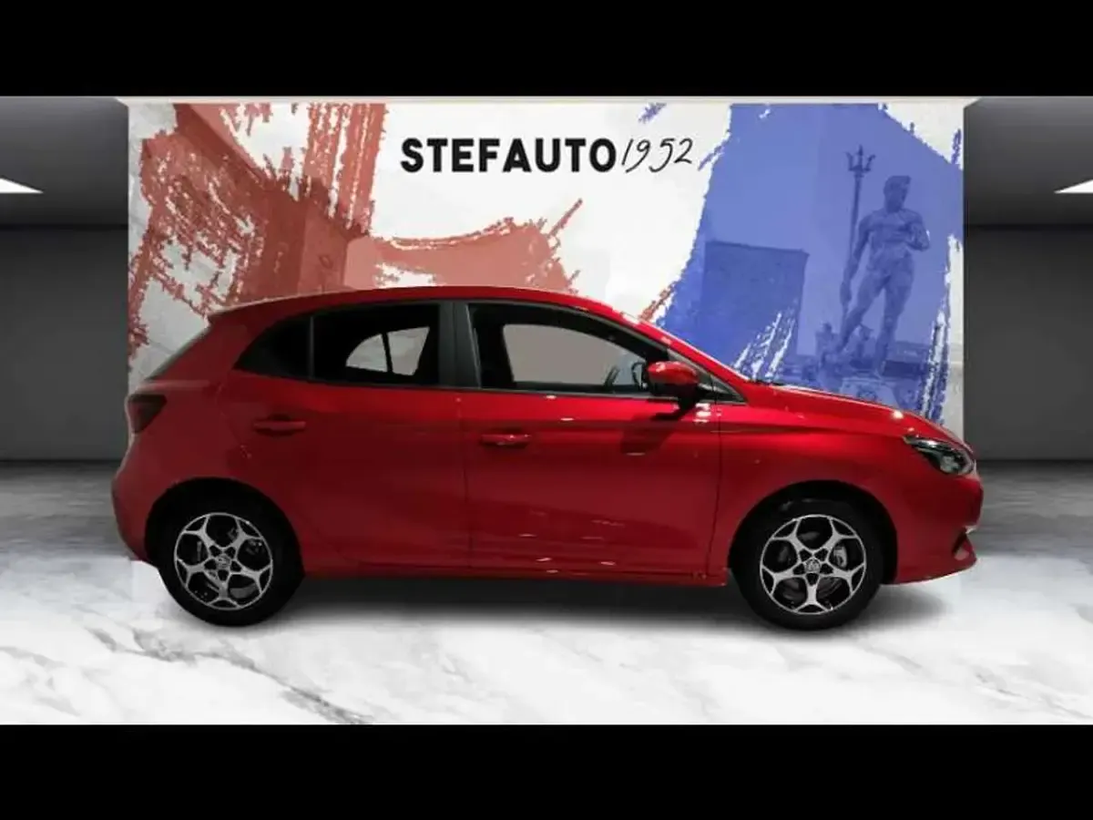 Nuova MG MG3 Luxury 102 CV (75 kW) 2026 Rosso diamond Utilitaria