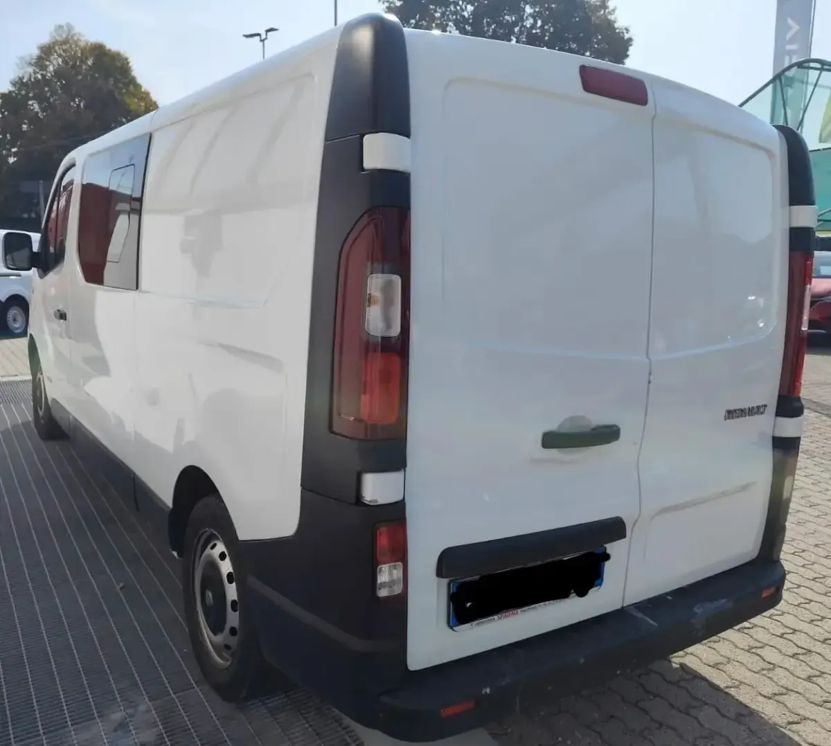 Usata Renault Trafic 125 CV (91 kW) 2017 Bianco Monovolume