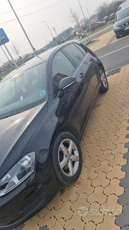 Usata VW Golf VII 90 CV (66 kW) 2016 Berlina