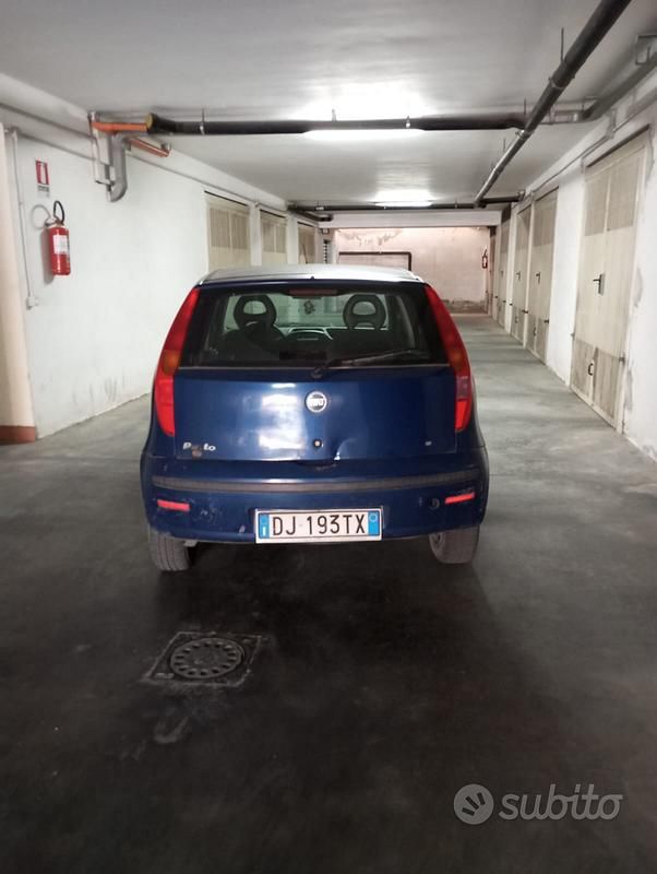 Usata Fiat Punto 69 CV (50 kW) 2003 Blu Utilitaria