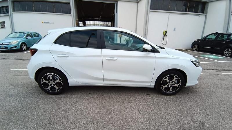 Nuova MG MG3 Luxury 194 CV (142 kW) 2025 Bianco Utilitaria