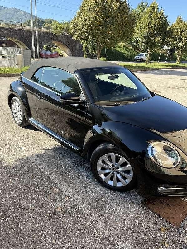 Usata VW Beetle Cabriolet Design 105 CV (77 kW) 2015 Cabrio