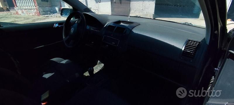 Usata VW Polo 2012 Blu Utilitaria