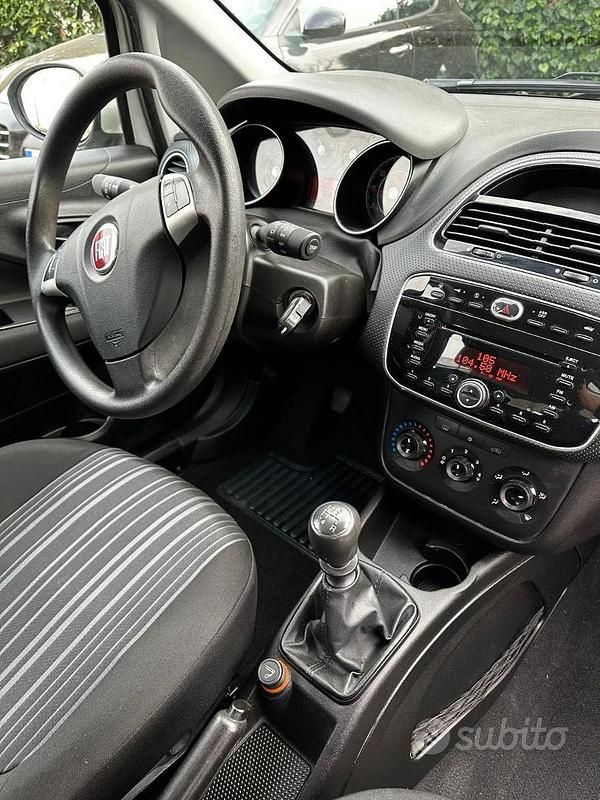 Usata Fiat Punto Evo 2011 Bianco Utilitaria