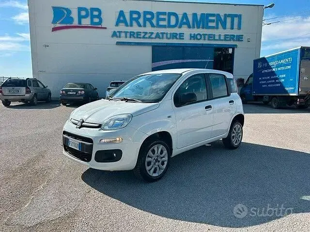 Usata Fiat Panda Easy 70 CV (51 kW) 2018 Bianco Utilitaria
