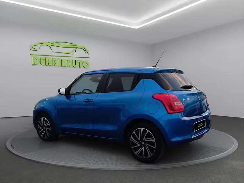 Usata Suzuki Swift 82 CV (60 kW) 2022 Blu Utilitaria