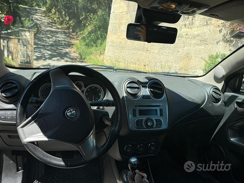 Usata Alfa Romeo MiTo 120 CV (88 kW) 2010 Nero Utilitaria