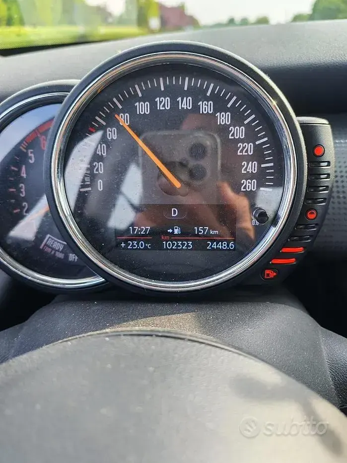 Begagnad Mini Cooper D 116 HK (85 kW) 2016 Grå Halvkombi