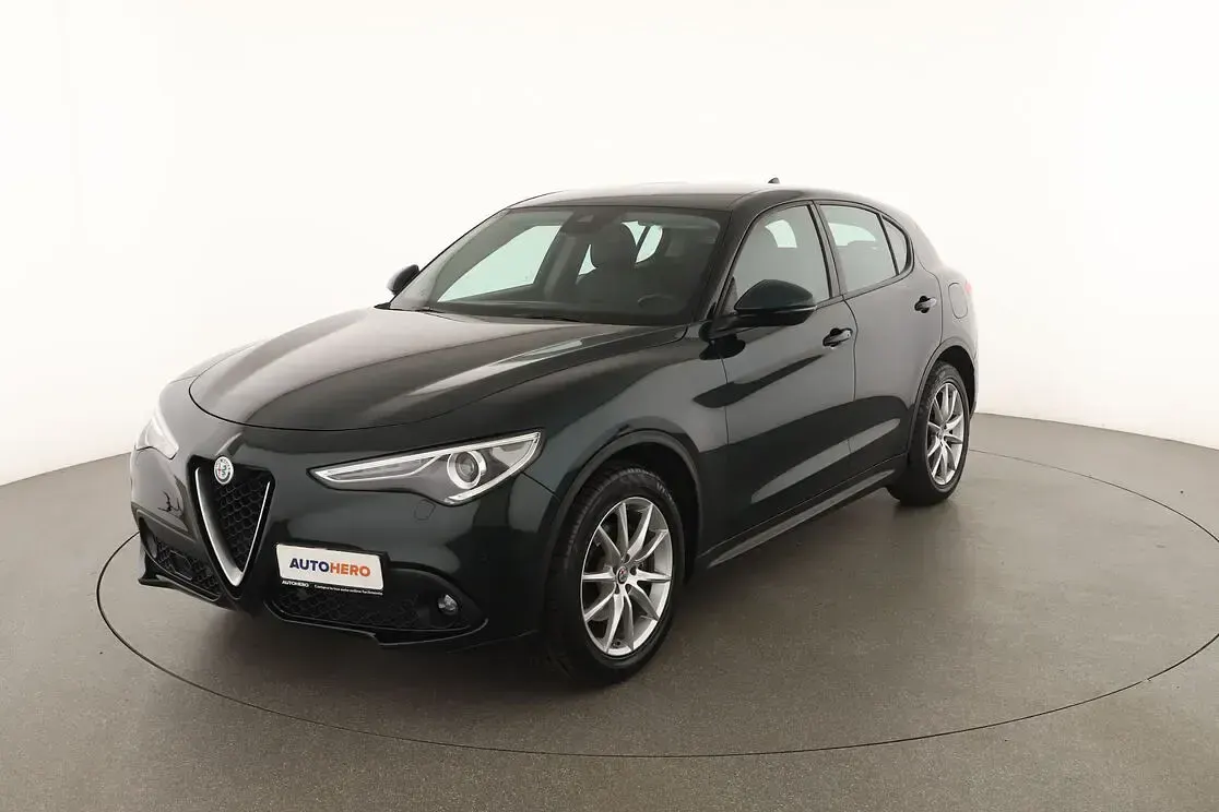 Usata Alfa Romeo Stelvio Executive 190 CV (139 kW) 2021 Verde SUV