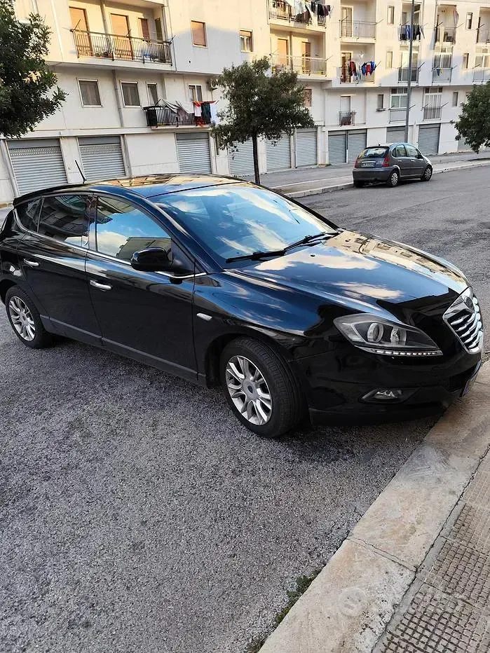 Usata Lancia Delta 2011 Nero Utilitaria