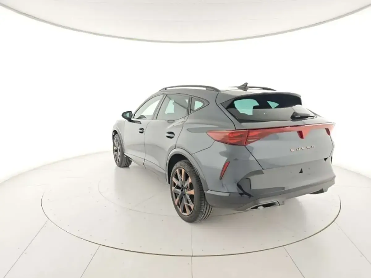 Usata Cupra Formentor 150 CV (110 kW) 2025 Grigio SUV