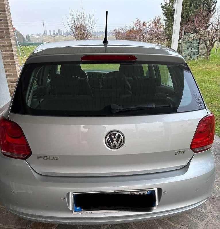 Usata VW Polo Sound 75 CV (55 kW) 2013 Grigio Berlina