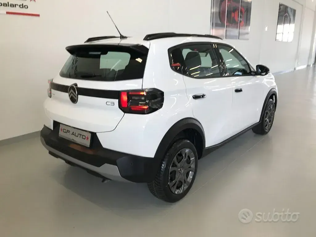 Nuova Citroën C3 PureTech 101 CV (74 kW) 2026 Bianco SUV