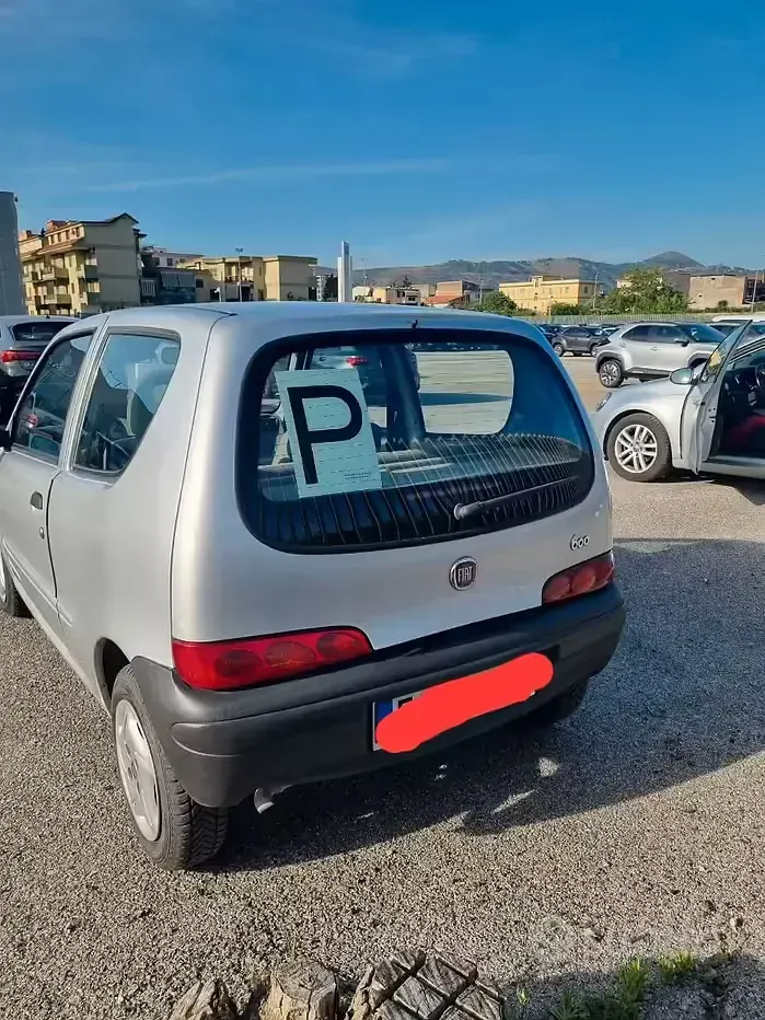 Usata Fiat 600 54 CV (39 kW) 2010 Grigio Utilitaria