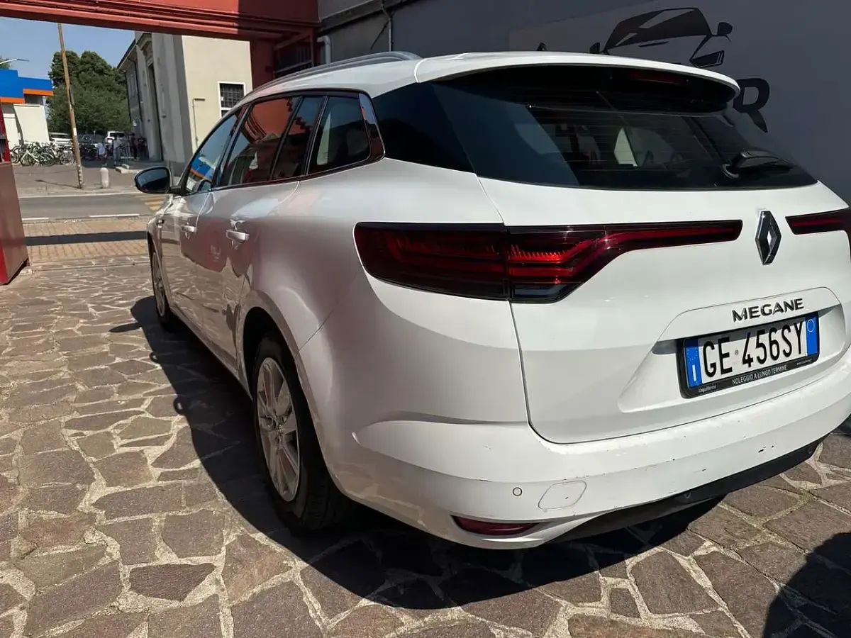 Usata Renault Mégane GrandTour Business 116 CV (85 kW) 2021 Bianco Station wagon