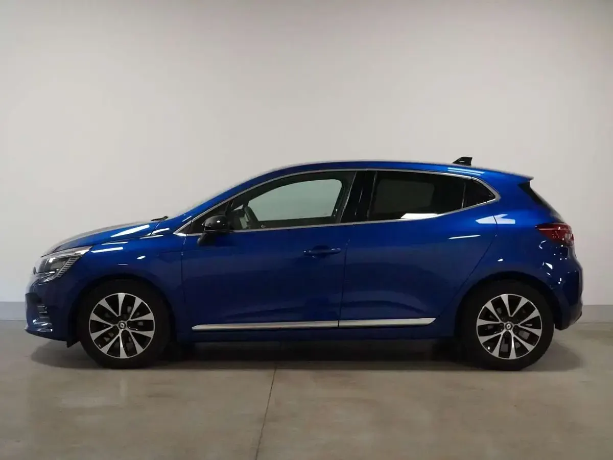 Usata Renault Clio V Techno 90 CV (66 kW) 2023 Blu/azzurro Berlina