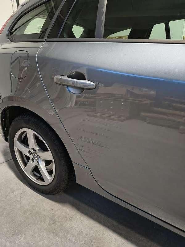 Usata Volvo V60 120 CV (88 kW) 2017 Station wagon