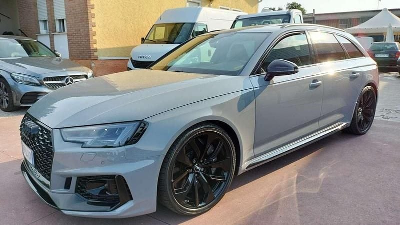 Usata Audi RS4 Exclusive 450 CV (330 kW) 2018 Grigio Station wagon