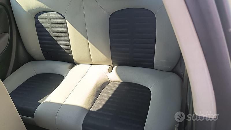 Usata Fiat Punto 77 CV (56 kW) 2007 Nero Utilitaria