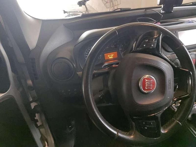 Usata Fiat Qubo Trekking 80 CV (58 kW) 2019 Monovolume