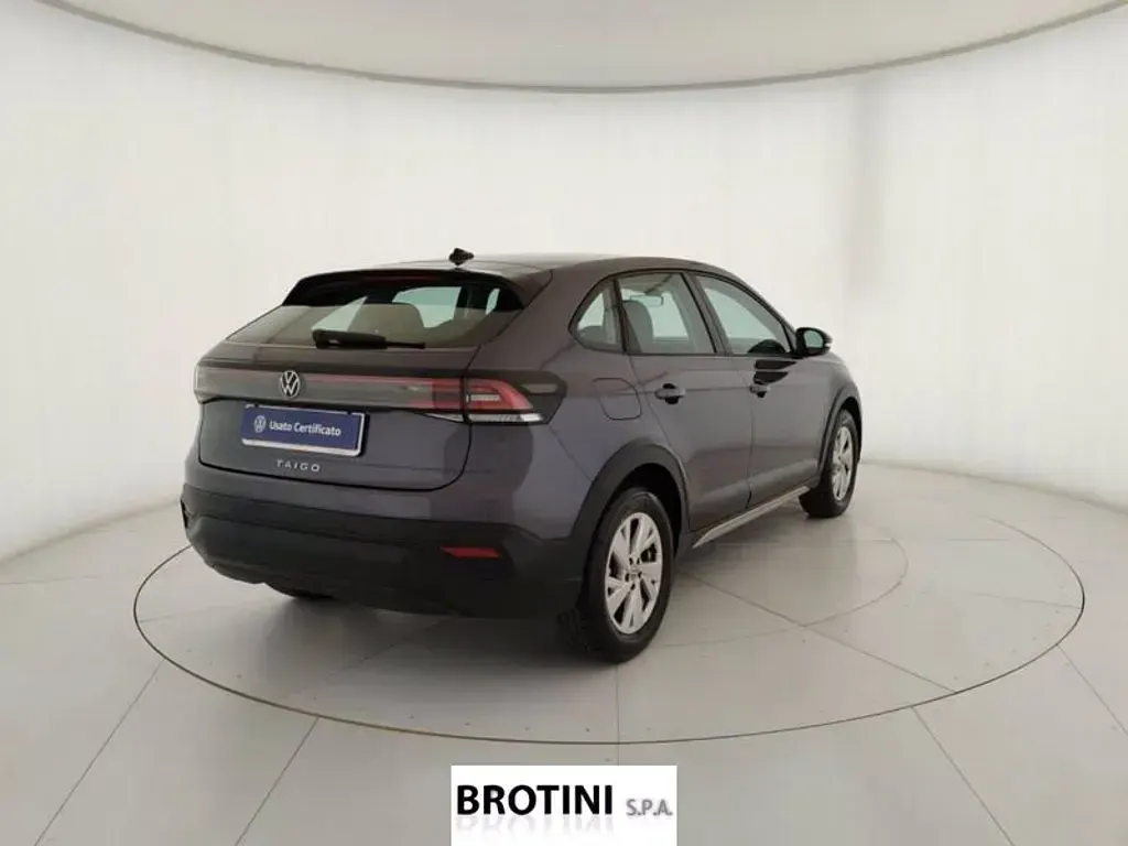 Usata VW Taigo Life 95 CV (69 kW) 2024 Grigio metallizzato SUV