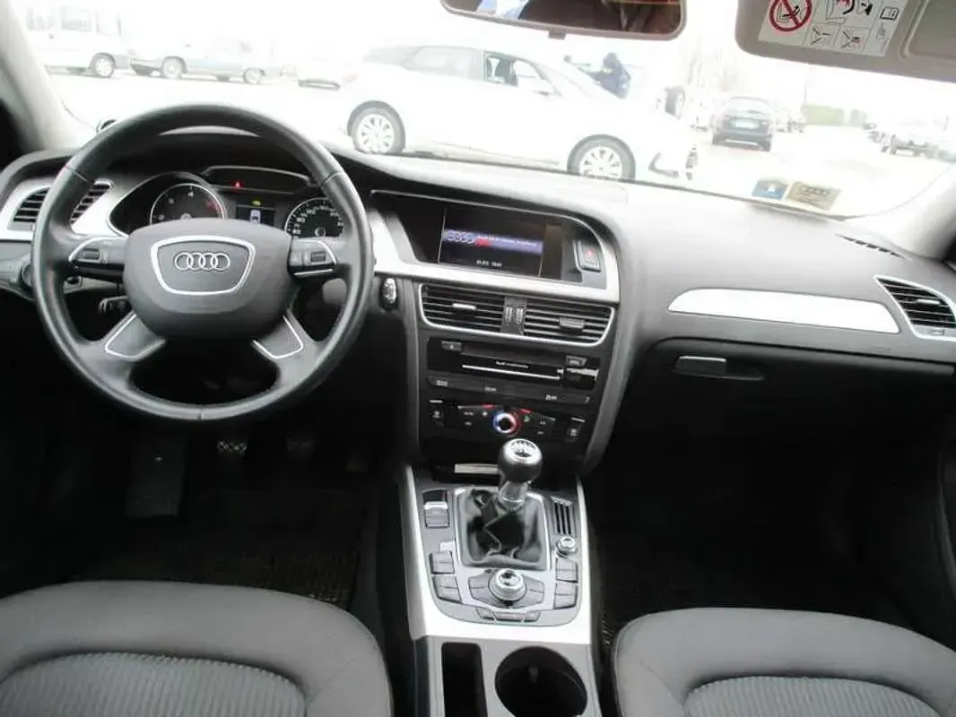 Usata Audi A4 Business Plus 163 CV (119 kW) 2014 Bianco Station wagon