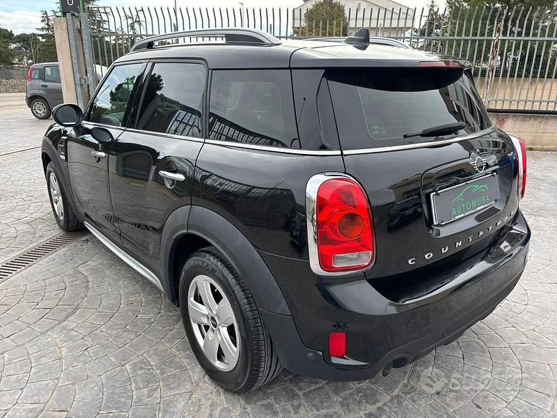 Usata Mini One D Countryman Business 116 CV (85 kW) 2019 Nero SUV