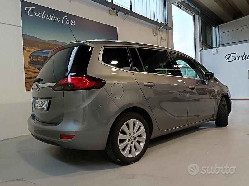 Usata Opel Zafira Innovation 135 CV (99 kW) 2017 Grigio Monovolume