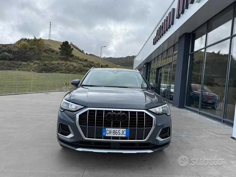 Usata Audi Q3 Advanced 150 CV (110 kW) 2021 Grigio SUV