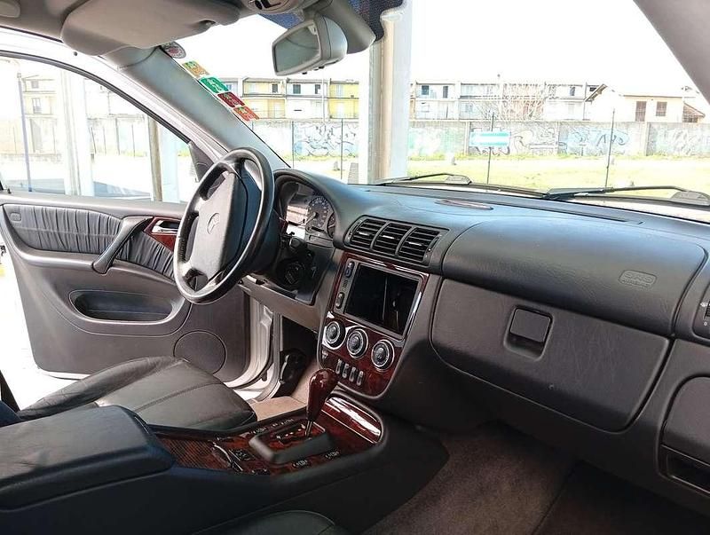 Usata Mercedes ML400 250 CV (183 kW) 2004 SUV