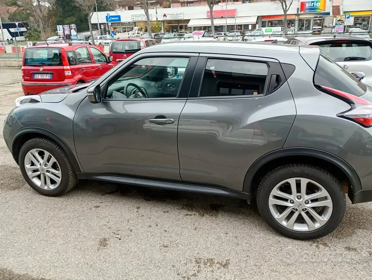 Usata Nissan Juke N-Connecta 115 CV (84 kW) 2018 Grigio SUV