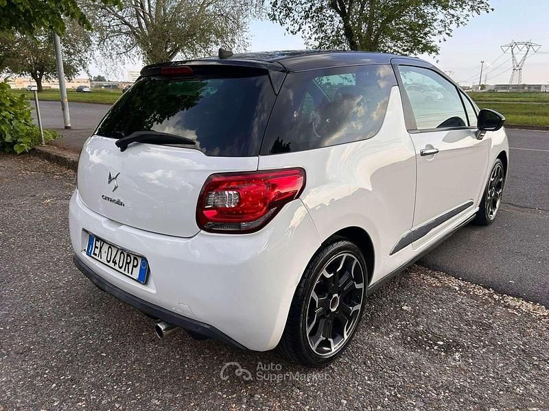 Usata Citroën DS3 92 CV (67 kW) 2011 Bianco Utilitaria
