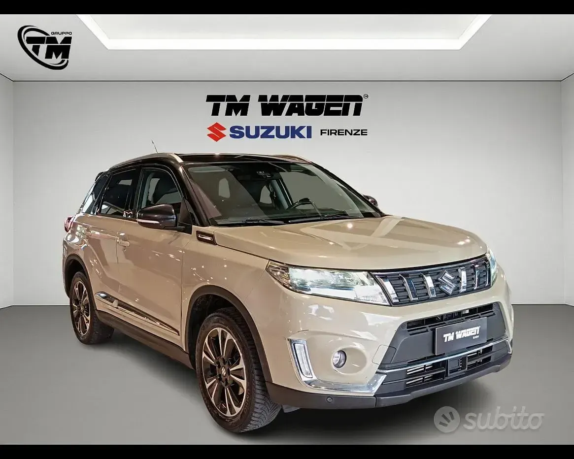 Usata Suzuki Vitara 129 CV (94 kW) 2020 Avorio SUV