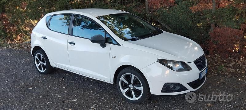 Usata Seat Ibiza 2011 Bianco Berlina