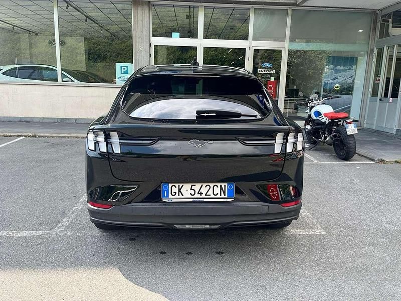 Usata Ford Mustang Mach-E Extended Range 216 kW (294 CV) 2022 Agate black SUV