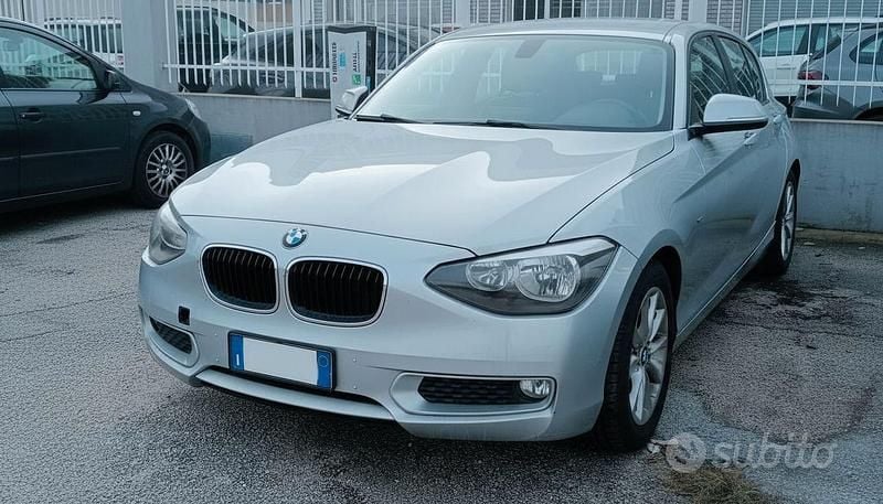 Occasion BMW 116 Efficient Dynamics 116 ch (85 kW) 2012 Argent Citadine