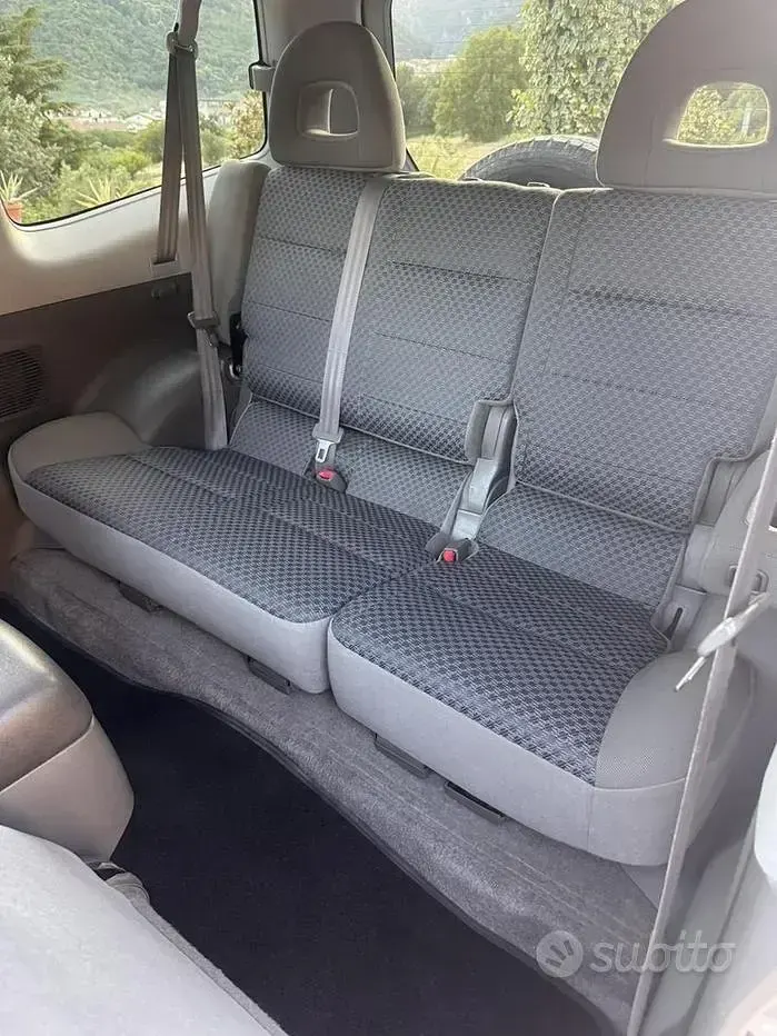 Usata Mitsubishi Pajero 115 CV (84 kW) 2002 Grigio SUV