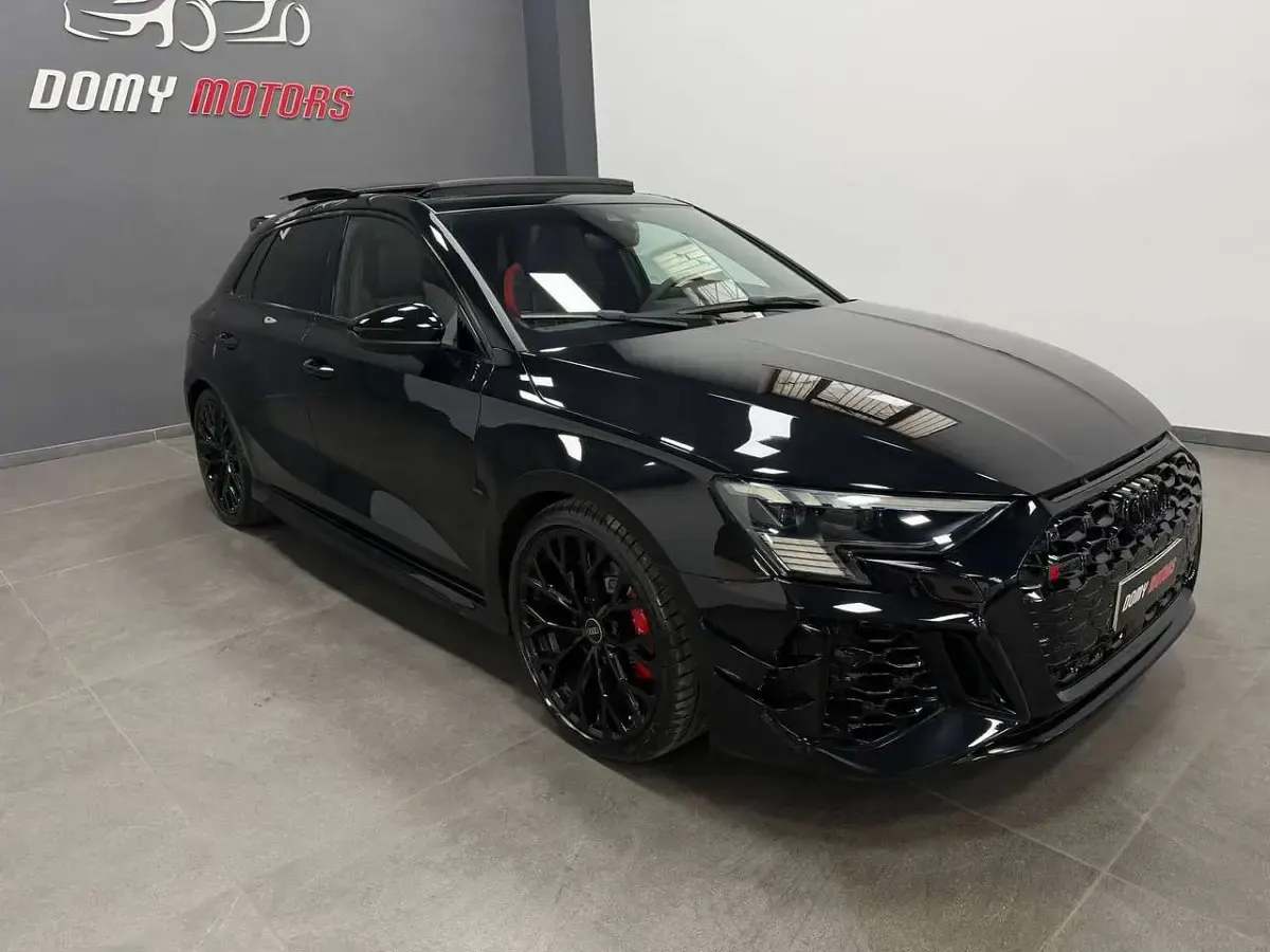 Usata Audi RS3 Ambiente 400 CV (294 kW) 2022 Nero mhytos Berlina