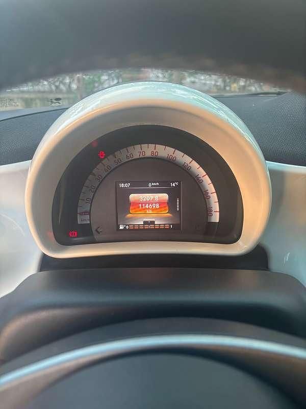 Usata Smart ForFour Prime 71 CV (52 kW) 2015 Grigio Utilitaria