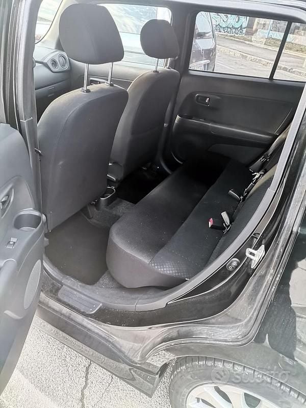 Usata Daihatsu Materia 91 CV (66 kW) 2010 Nero Monovolume