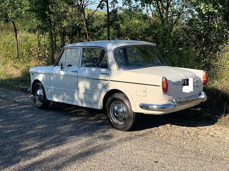Usata Fiat 1100D 50 CV (36 kW) 1961 Bianco Berlina