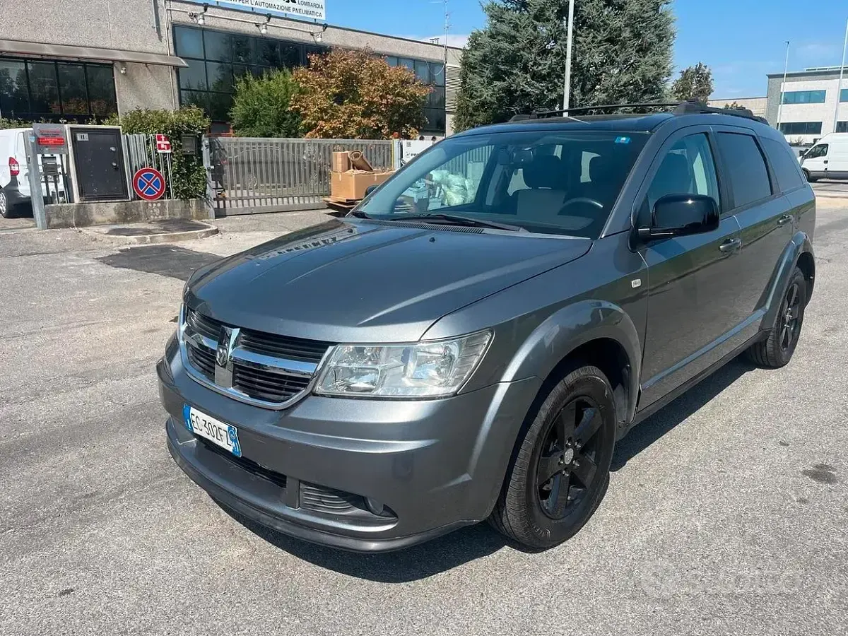 Usata Dodge Journey 140 CV (102 kW) 2010 SUV
