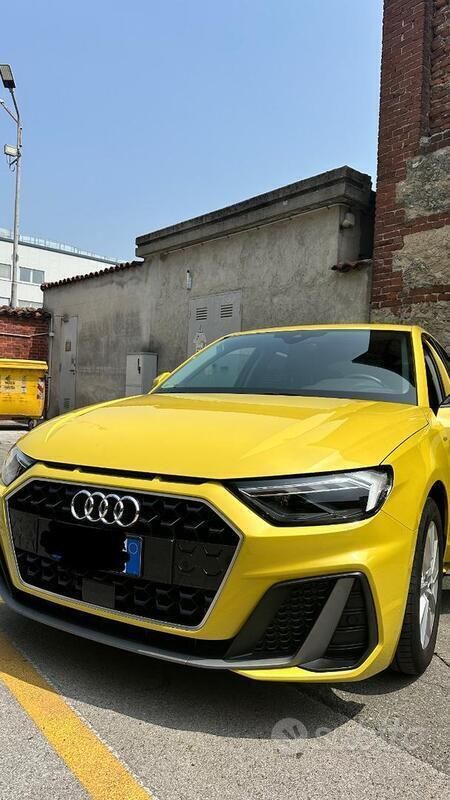Usata Audi A1 Comfort 125 CV (91 kW) 2023 Giallo Utilitaria