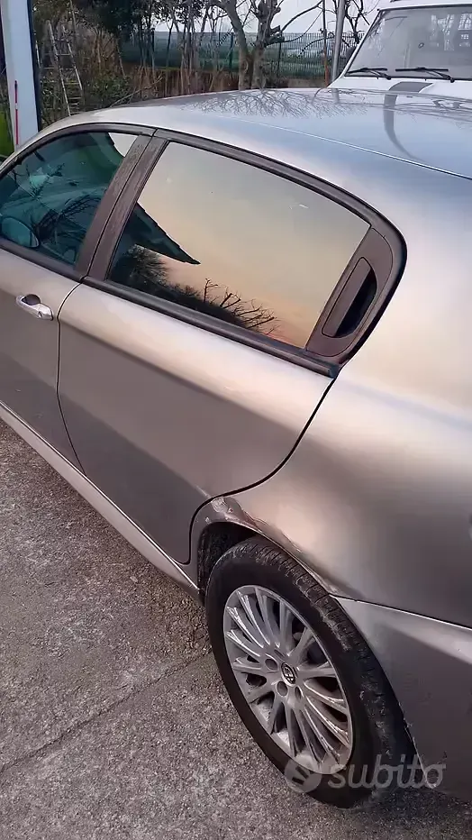 Occasion Alfa Romeo 147 120 PK (88 kW) 2007 Grijs Hatchback