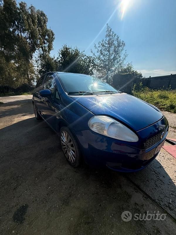 Usata Fiat Punto 2008 Blu Utilitaria
