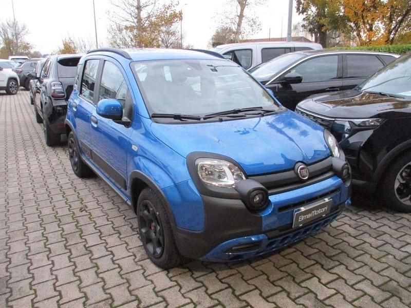 Blu Usata 2023 Fiat Panda Cross Cross Due volumi | 11.490 € (Buon prezzo) - Immagine 1/4