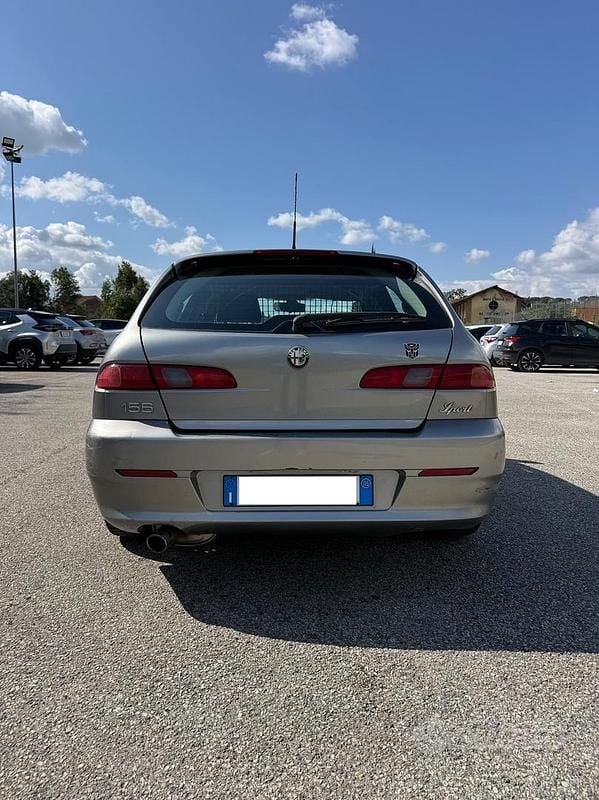 Usata Alfa Romeo 156 115 CV (84 kW) 2005 Grigio Station wagon